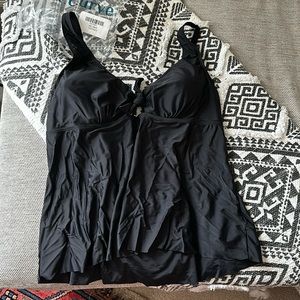 Black twisted front tankini top